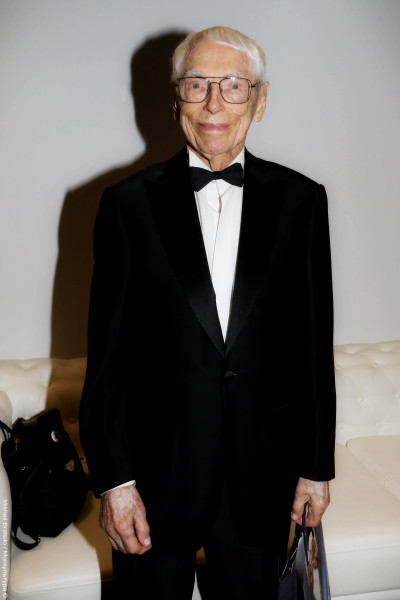 Александр Зацепин