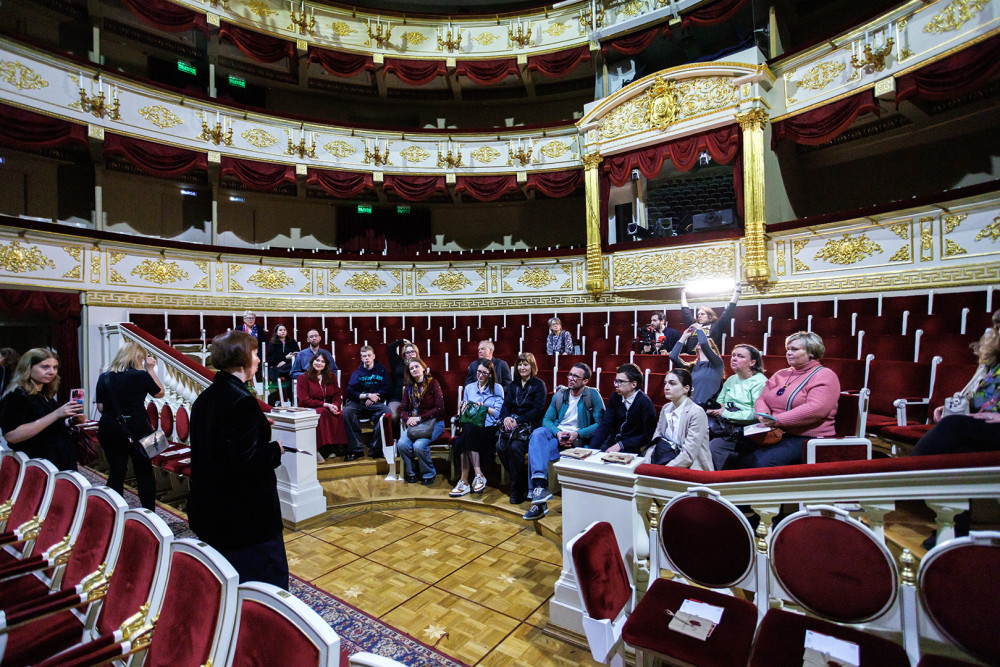 Малый театр экскурсия