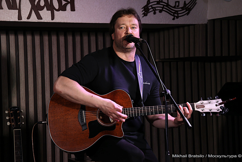 Дмитрий Вешнев