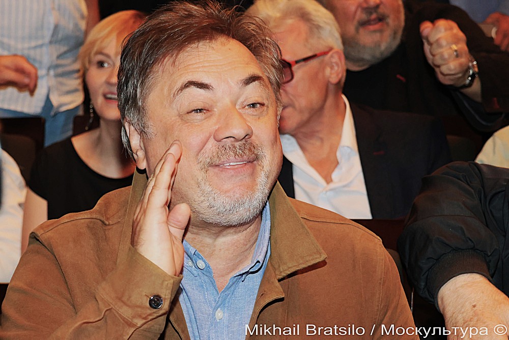 Андрей Леонов
