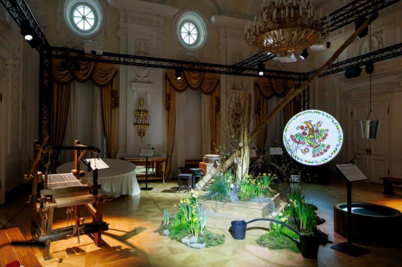 РУниверсум