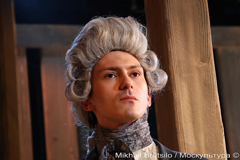 Дубровский