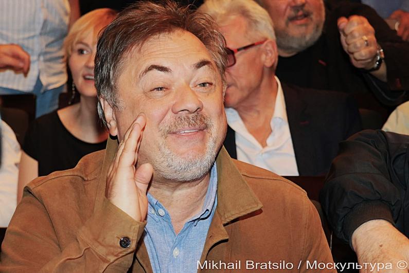 Андрей Леонов